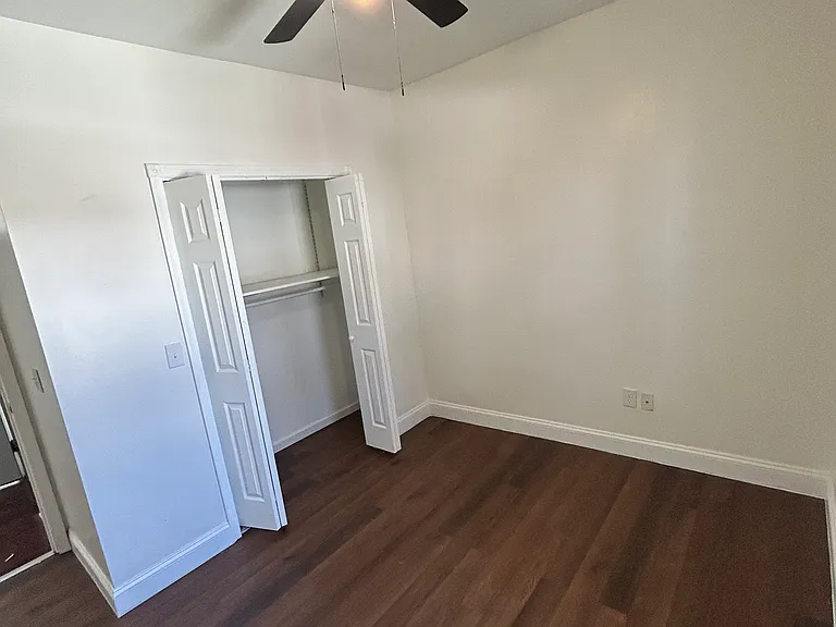1202-1206 W Elm St #1W — Photo 13