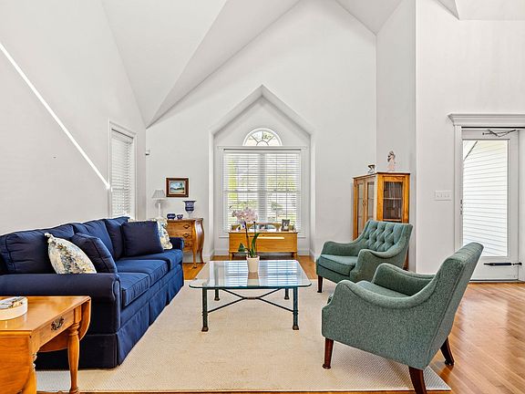 5th image of 55 Hampton Meadows Road #55
