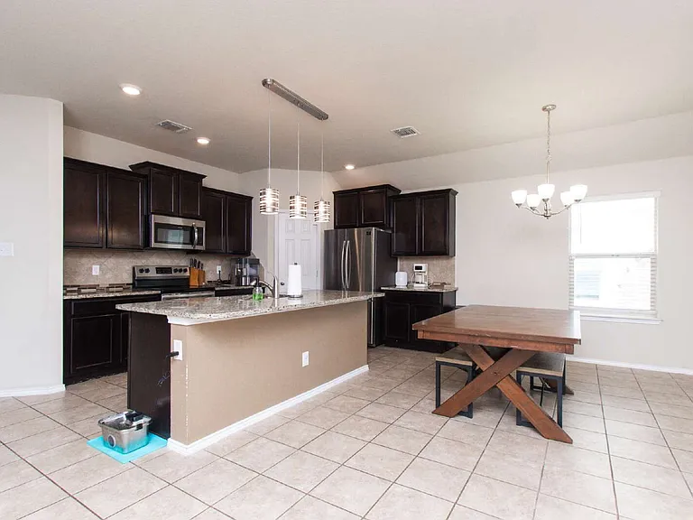 2515 Pintail Loop — Photo 6