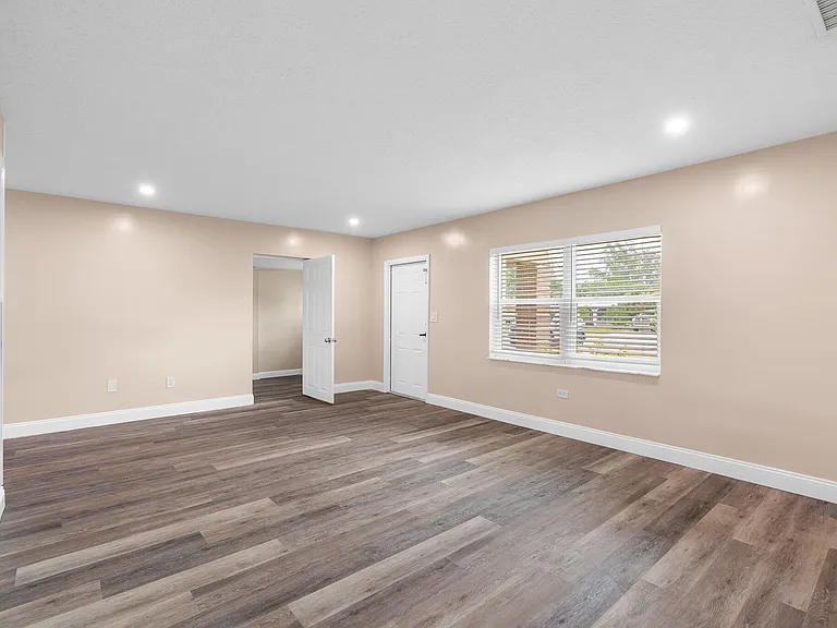 3201 Alice Dr — Photo 11