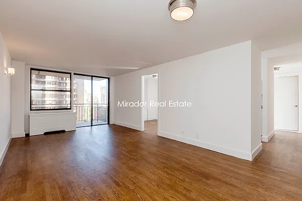 Rented by Mirador Real Estate | media 21