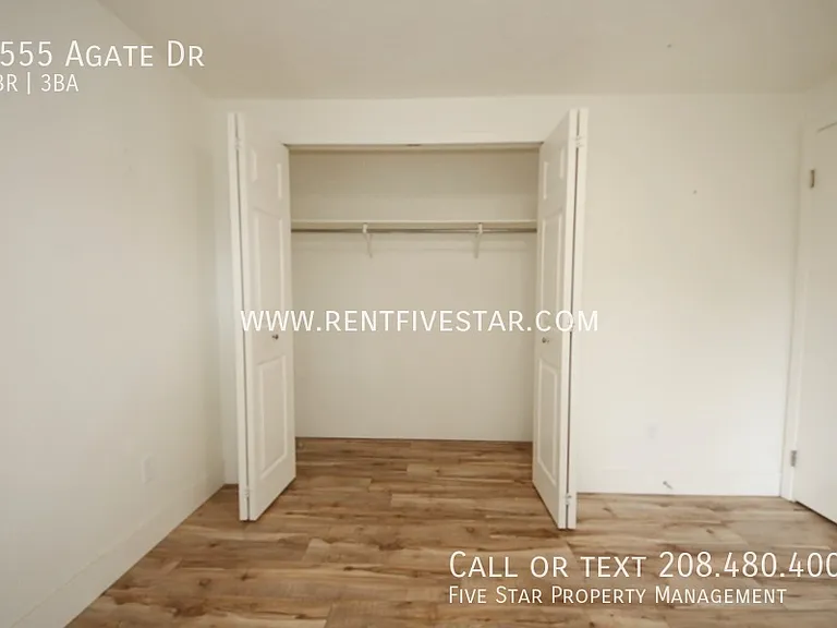 1555 Agate Dr — Photo 11