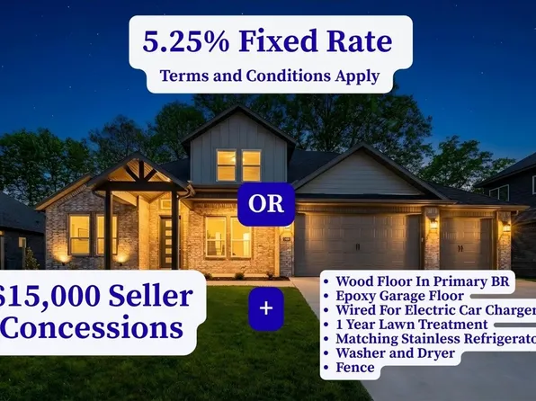 1330 Greyback Ln, Centerton, AR 72719