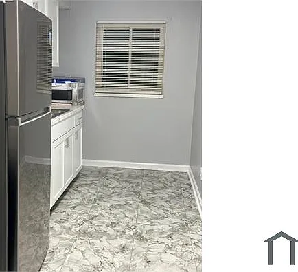 34 W Burton Ave #10 — Photo 5
