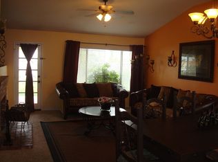 1123 Erick Dr, Corona, CA 92881