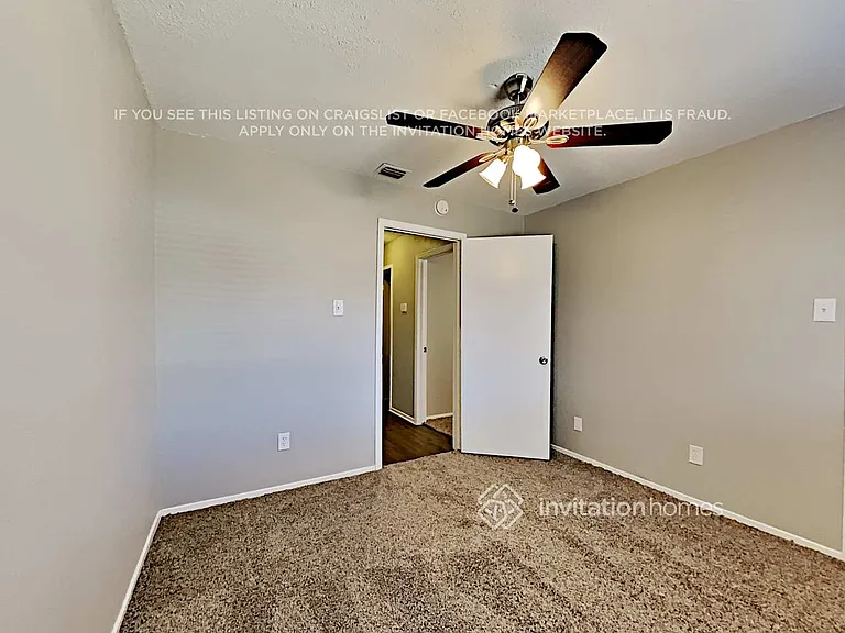 738 Brighton Ln — Photo 13