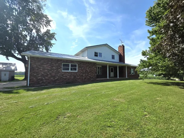 2143 N Bottoms Rd, Noble, IL 62868