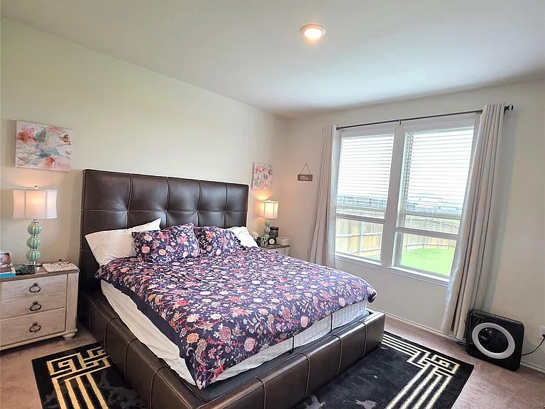 350 Bedford Falls Ln — Photo 9