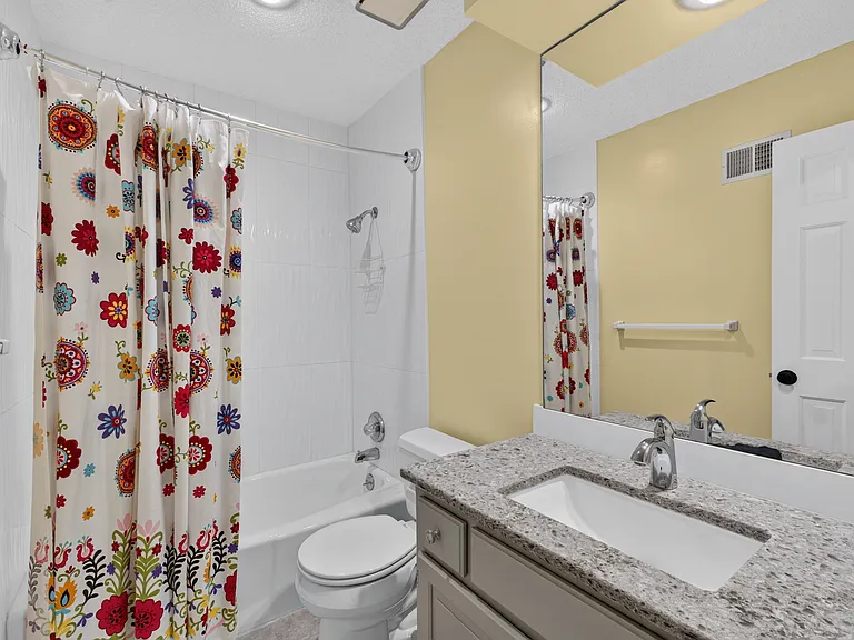 12044 Hemlock St — Photo 30