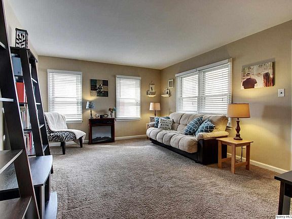 2nd image of 1802 Spring St