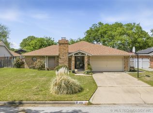 2001 8th Ave NW, Ardmore, OK 73401