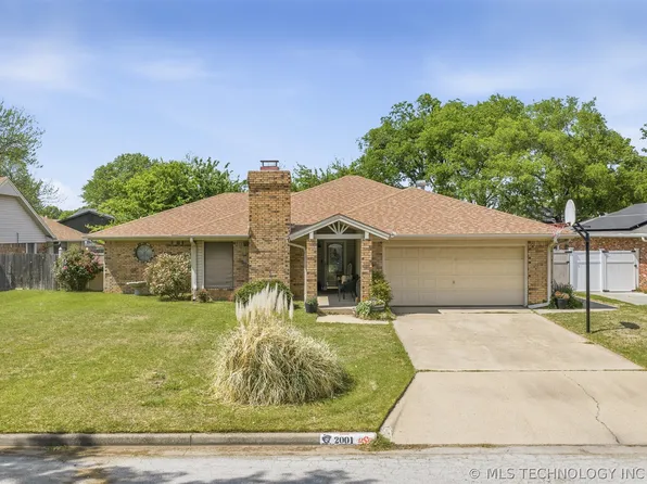 2001 8th Ave NW, Ardmore, OK 73401