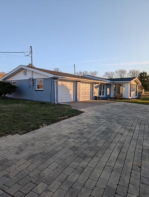 1st image of 708 Peace Point Road