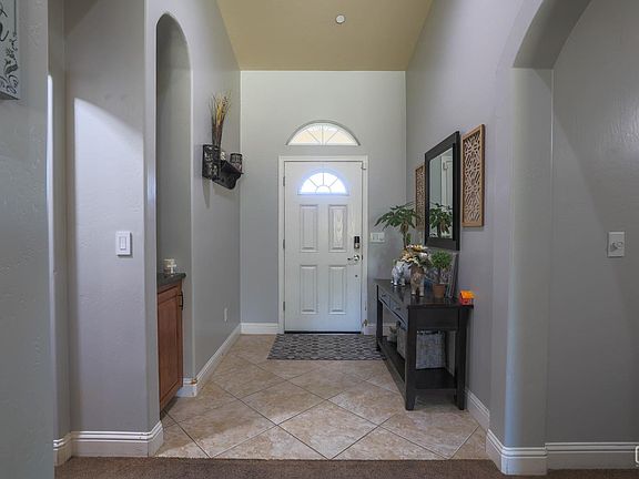 4th image of 704 Cabo San Lucas Ct