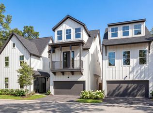 1008 Golden Nectar Ln, Houston, TX 77008