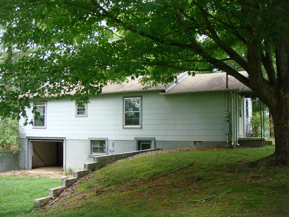 2nd image of 6791 Pewitt Rd