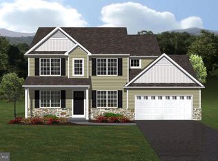 3828 Country Dr, York, PA 17404