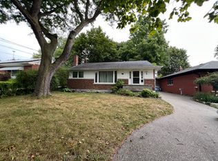 9 Collingwood St, Guelph, ON N1E3R2