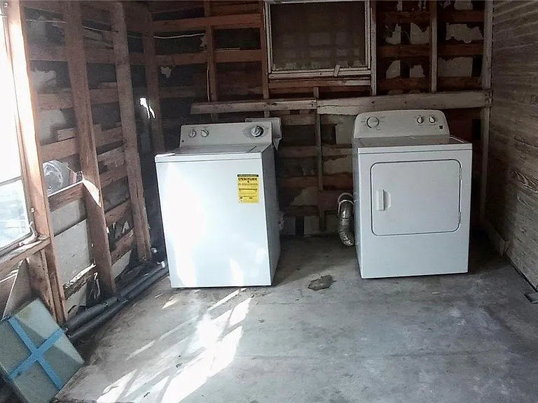 4902 Caswell Ave #B — Photo 16