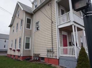 666 Main St #3, East Haven, CT 06512