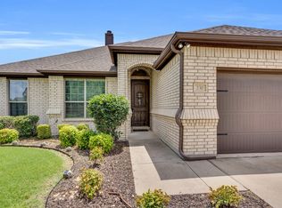 230 Canterbury Ct, Midlothian, TX 76065