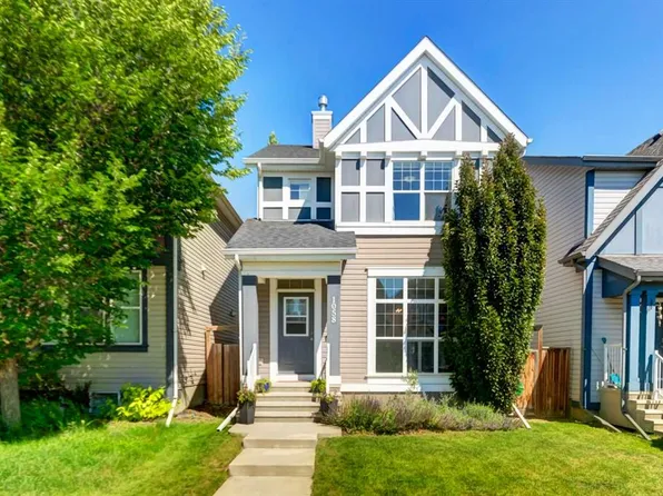 1058 SW New Brighton Park SE, Calgary, AB T2Z 0Y1