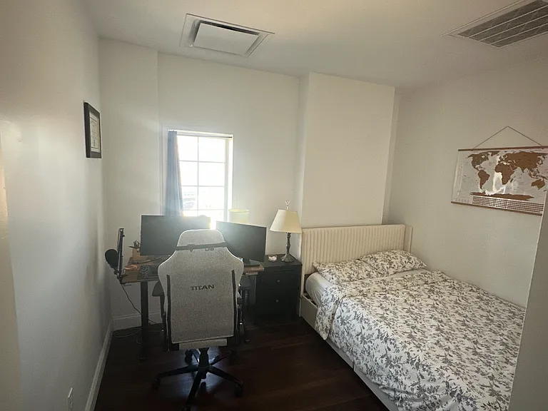 3100 Bergenline Ave #306 — Photo 5
