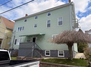 465 N Belmont St #2, Fall River, MA 02720