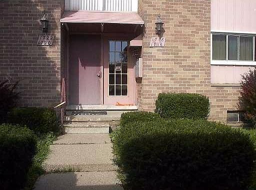 2nd image of 1718 Washtenaw
