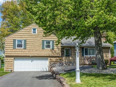 98 Brookside Road, Newington, CT, 06111