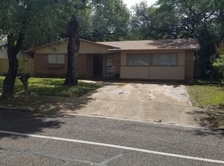 6126 Thunder Dr, San Antonio, TX 78238