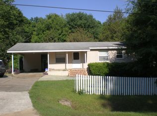 1938 Gloria Dr, Tallahassee, FL 32303