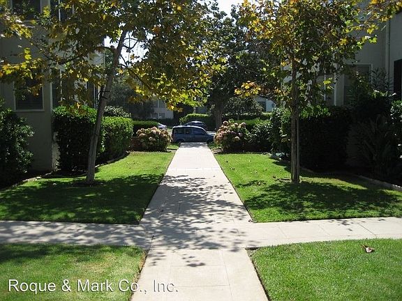 5th image of 517 San Vicente Blvd APT A