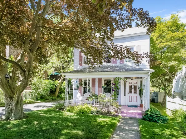 118 Dubois Ave, Mamaroneck, NY 10543