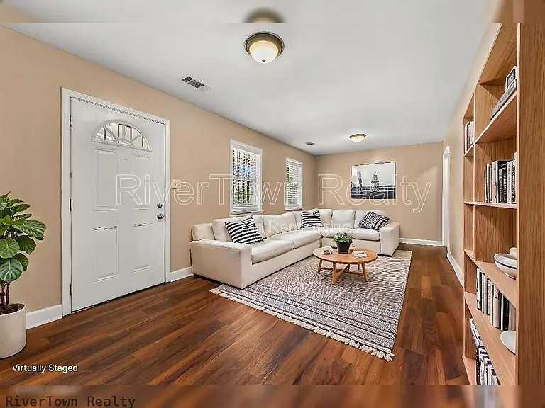 1204 Margaret Rd — Photo 9