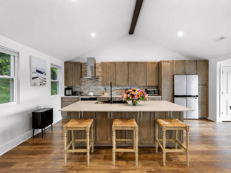 3600 Sadler Rd — Photo 13