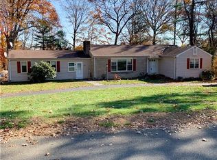 495 Summit Dr, Orange, CT 06477