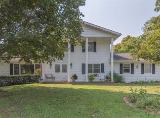 9950 Warner Rd, Saline, MI 48176