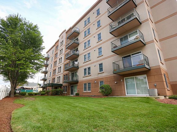 79 Waite St Ext Exterior