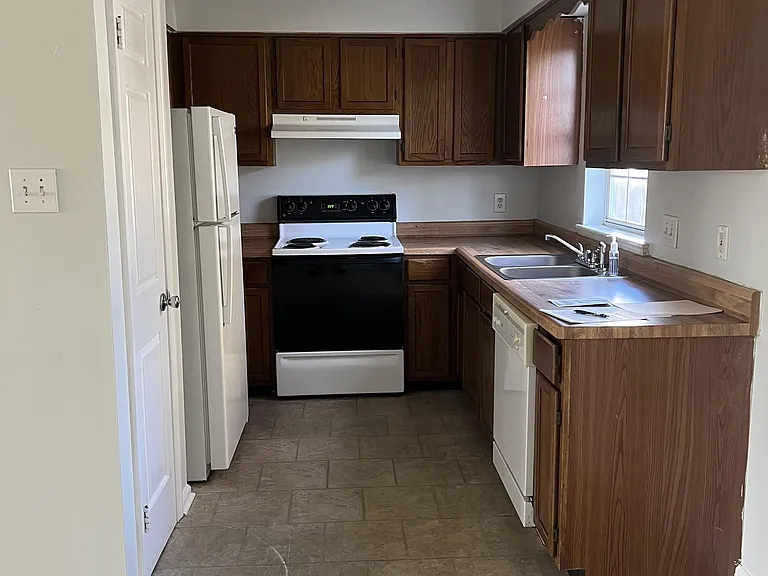 93 Willowbrook Dr #93 — Photo 4