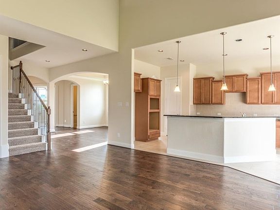 2nd image of 3051 Choke Canyon Ln