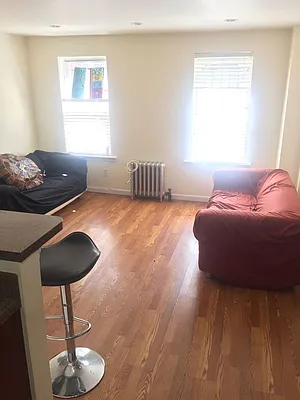 Rented by Coldwell Banker Reliable Real Estate | media 26