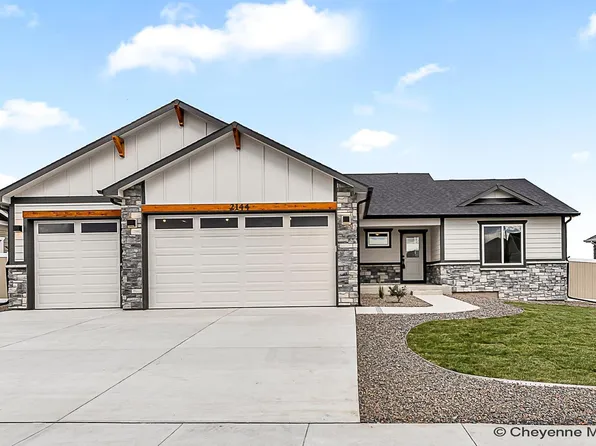 4021 Farthing Rd, Cheyenne, WY 82001