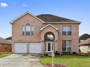 1020 Townshend N, Gretna, LA 70056