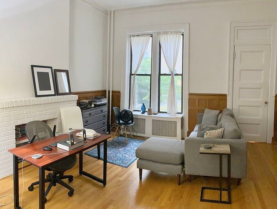 1st image of 309 W 78th St APT 3