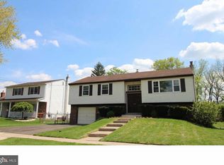 227 Rumpf Ave, Langhorne, PA 19047