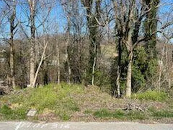 316 Blue Haven Dr, Kingsport, TN 37663