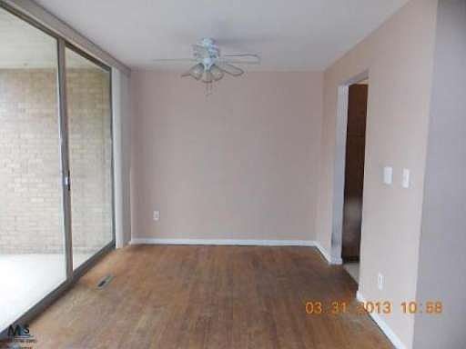 4th image of 28111 Jefferson Ave APT D3