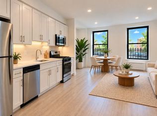 993 Summit Ave APT 1G, Bronx, NY 10452