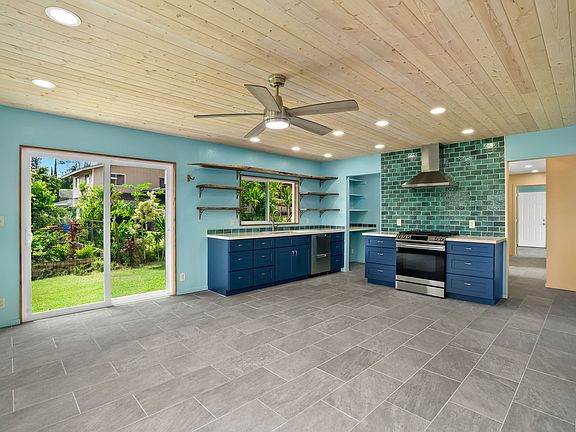 4th image of 408 Molo St
